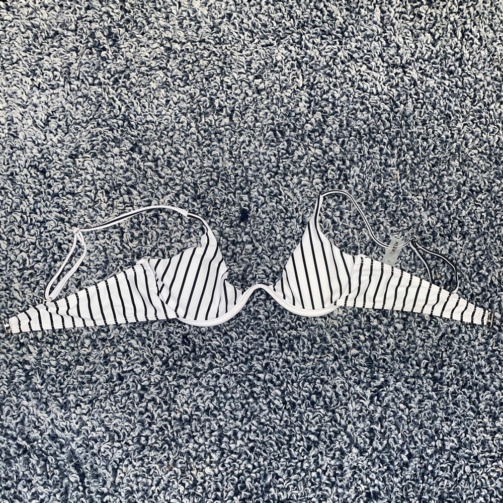 Black and white stripped underwire top size small